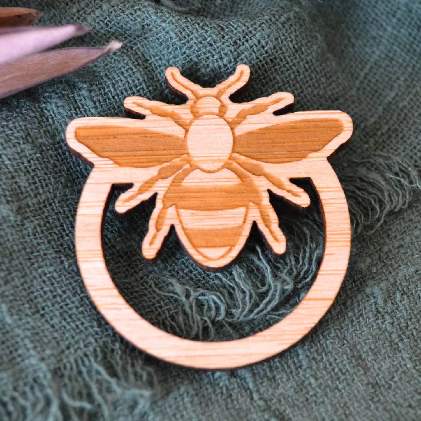 Bumble Bee Glasses Holder Brooch in Bamboo