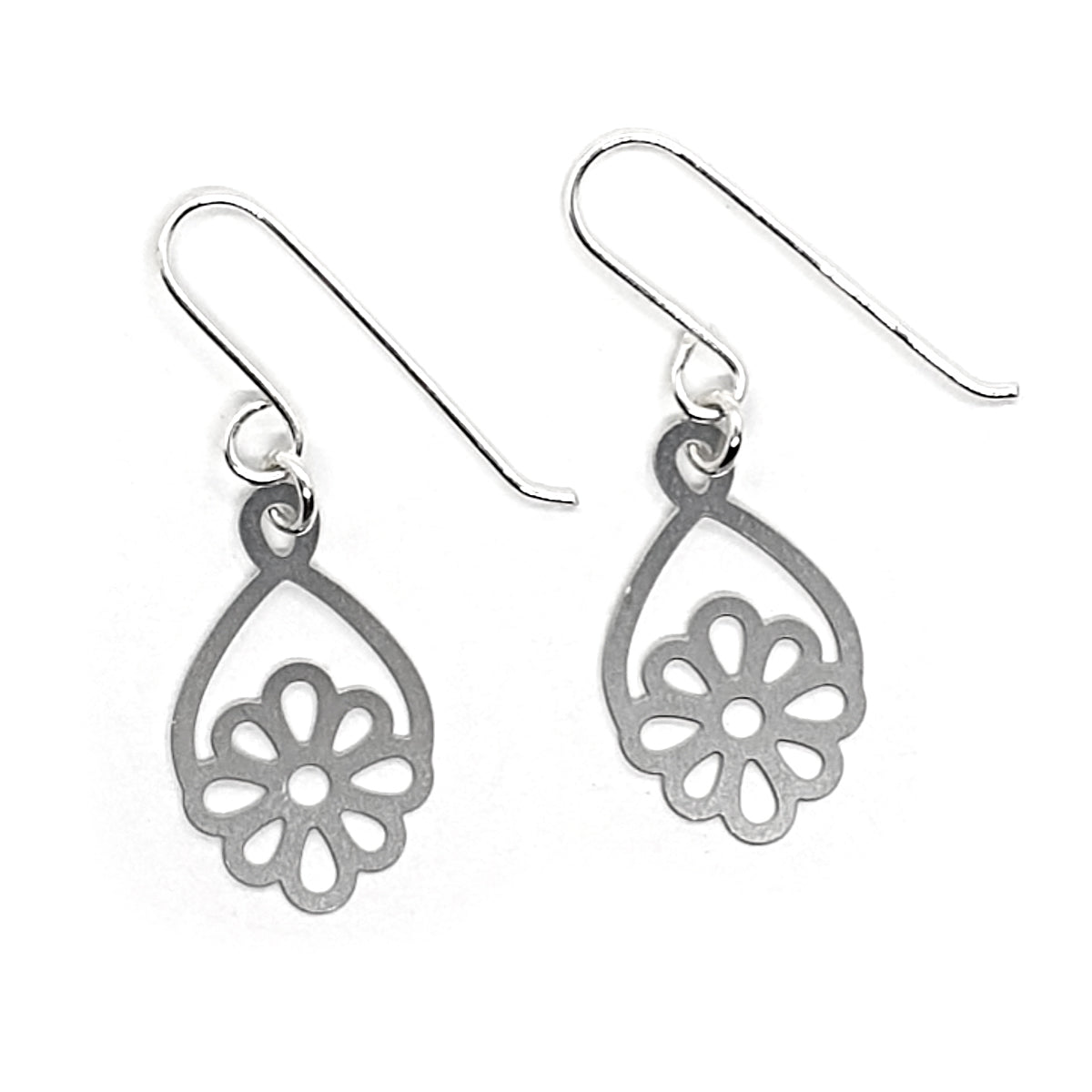 Daisy Earrings (Imperfect Sale)